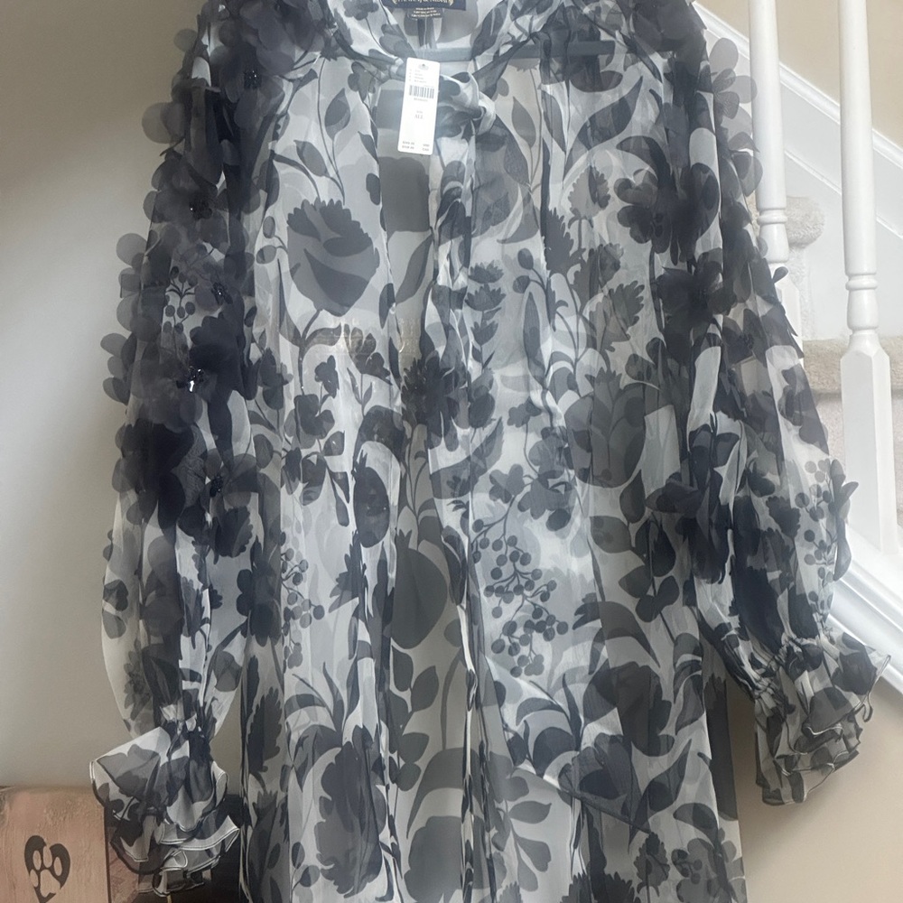 Anthropologie PANKAJ & NIDHI Maxi Cape w/ tie - Picture 6 of 9